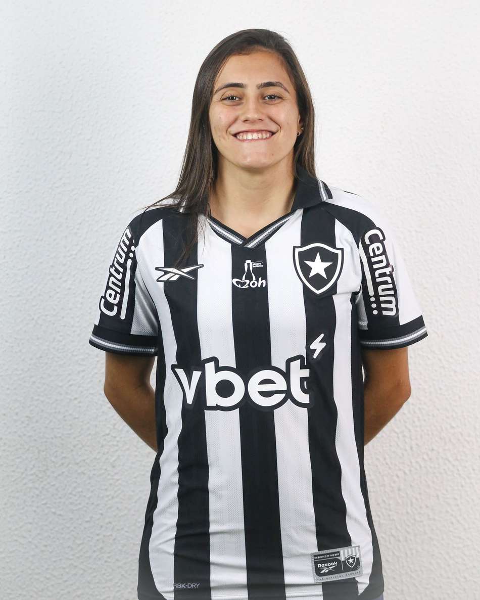 Guima é lateral do Botafogo feminino. (Foto: Botafogo/Divulgação)