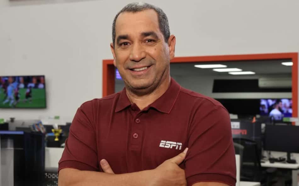 Zinho ironiza técnico de gigante da Série A após polêmica: 'Não era vivo?'