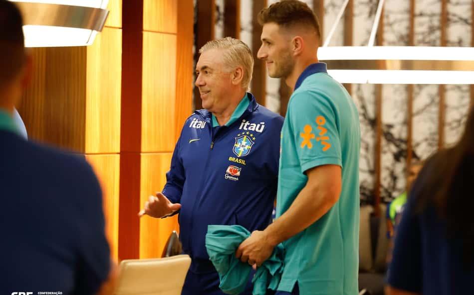 Seleção Brasileira inicia preparação para amistosos; veja quem já chegou