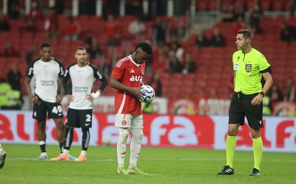 Presidente do Corinthians desabafa: 'Trabalho vai por água abaixo'