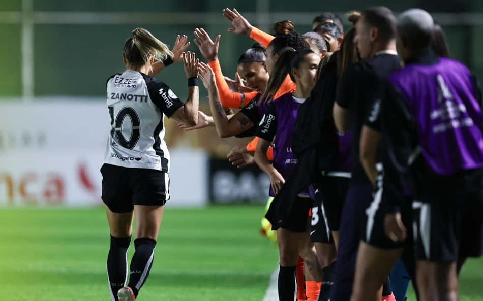 Corinthians vence Santa Fe e enfrenta o Boca Juniors nas quartas da Libertadores