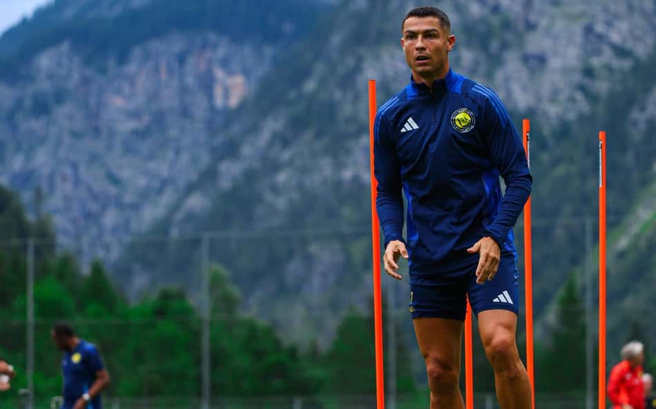 Cristiano Ronaldo admite uso de inteligência artificial: 'Fiquei um pouco nervoso'