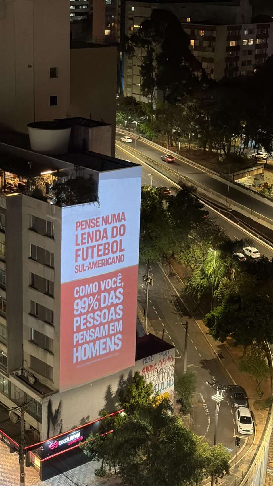 Documentário "De Virada" é divulgado em ativação em São Paulo. (Foto: Giselly Corrêa/Lance!)