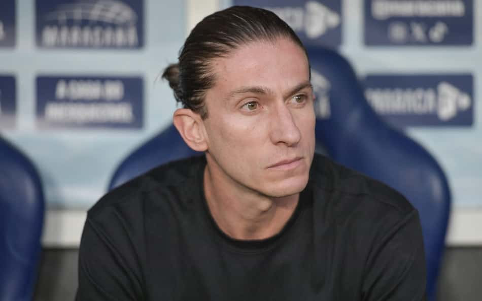Flamengo vê vantagem desaparecer e fica sob pressão no Brasileirão