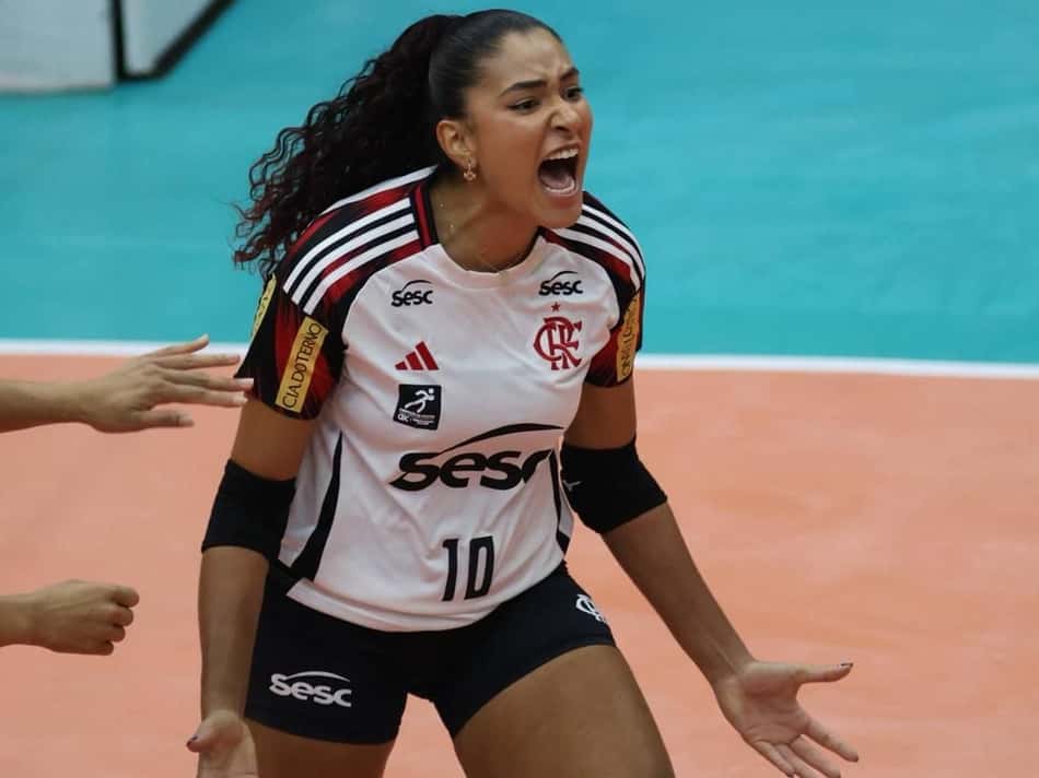 Tainara comemora vitória do Flamengo contra o Fluminense no Carioca de vôlei (Foto: Mariana Sá/CRF)