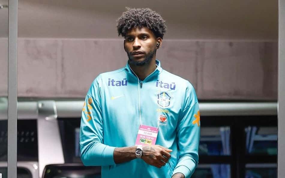 Brasil x Japão: internautas apontam falha grave de Hugo Souza em gol da virada