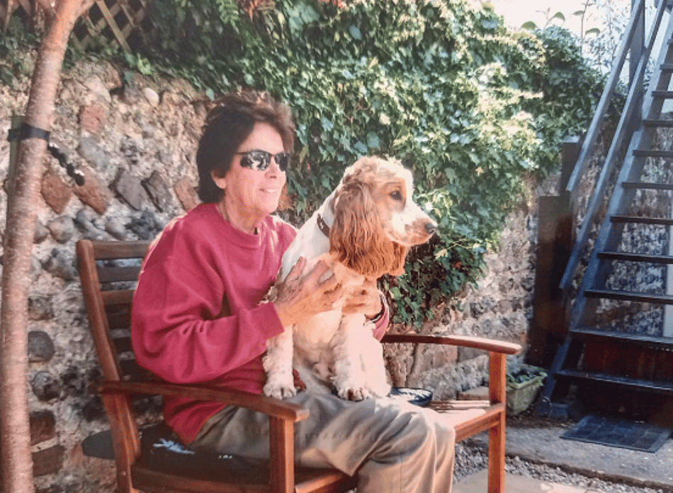 Maria Esther Bueno era apaixonada pelos pets (Reprodução)