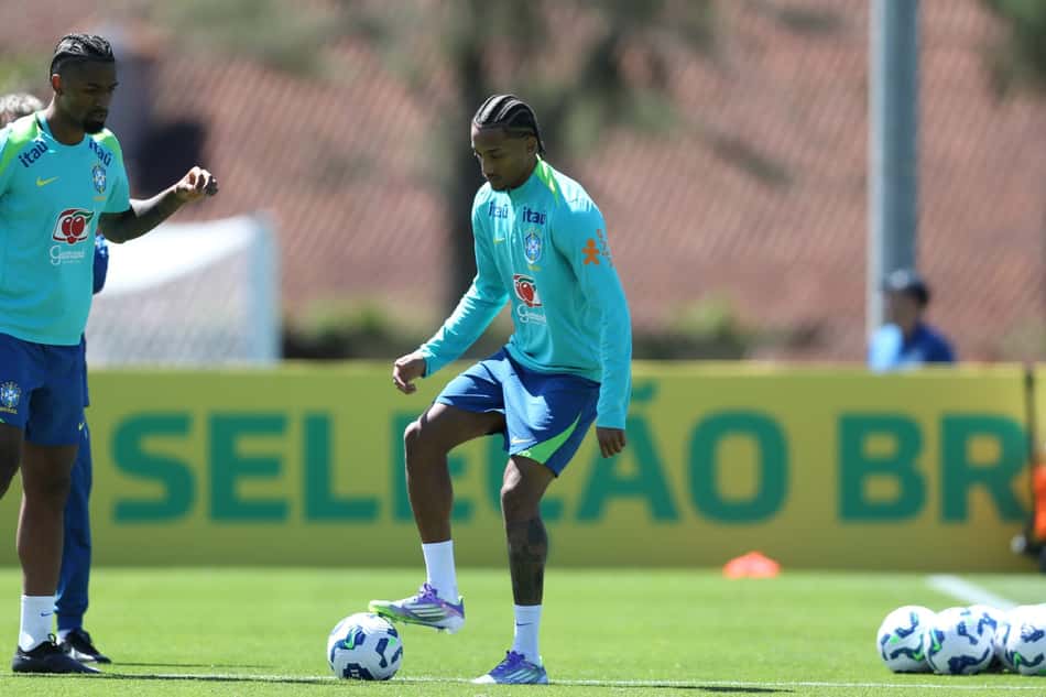 BRASIL, TREINO NA GRANJA COMARY