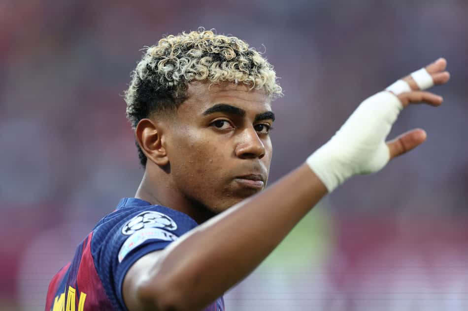 Lamine Yamal em Barcelona x Olympiacos (Foto: Josep Lago / AFP)