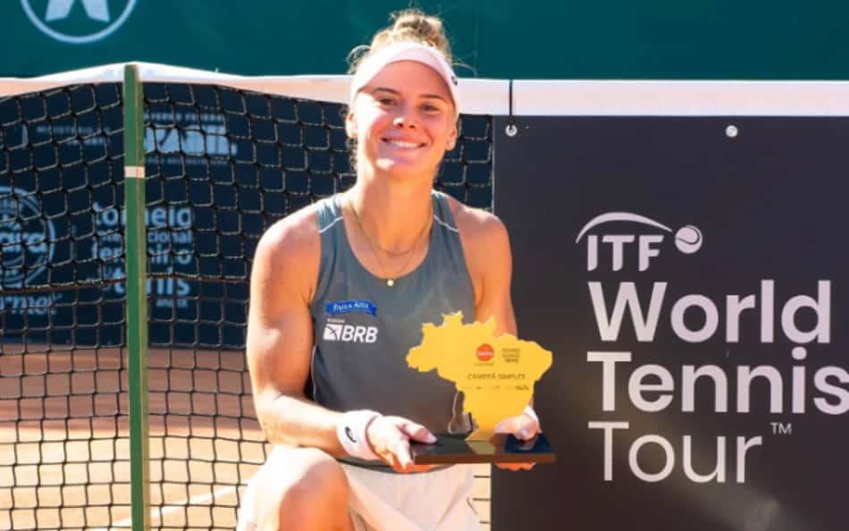 Após batalha de quase 4 horas, Laura Pigossi conquista primeiro título do ano