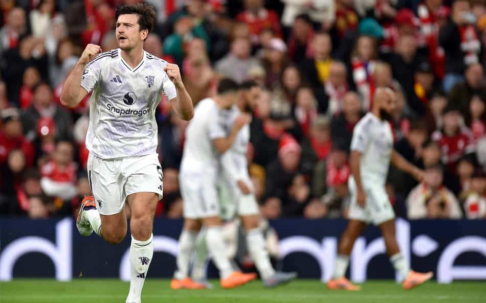 Herói improvável decide para o Manchester United contra o Liverpool: 'Bola de Ouro'