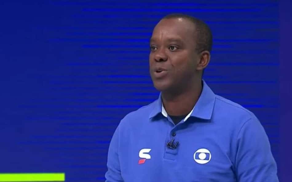 PC Oliveira vê erro grave de arbitragem em Flamengo x Palmeiras