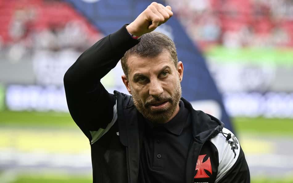 Jornal espanhol destaca cria do Vasco: 'Metade da Europa quer'