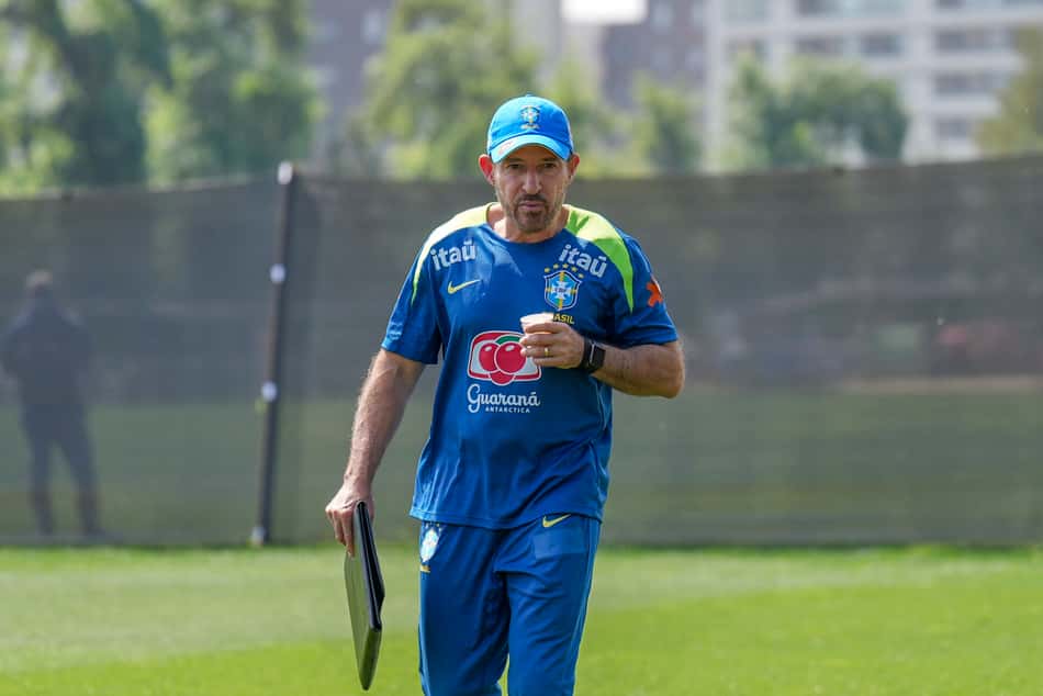 Ramon Menezes foi demitido do Brasil Sub-20
