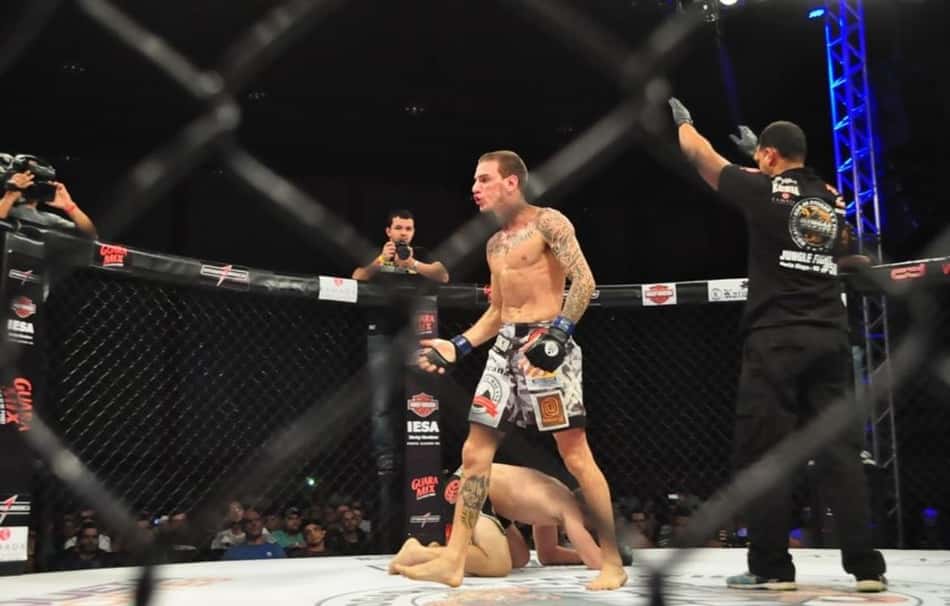 Renato Moicano comemora vitória no Jungle Fight (Foto: Reprodução/ Instagram)