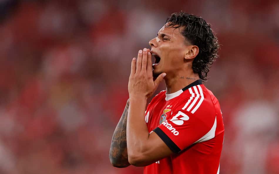 Jornal português repercute gol contra de Richard Ríos no Benfica