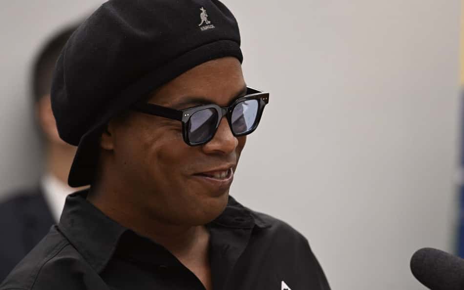 Ronaldinho Gaúcho acerta previsão sobre morte de Odete Roitman