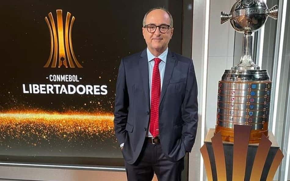 Simon bate o martelo sobre pênalti polêmico em Del Valle x Atlético-MG