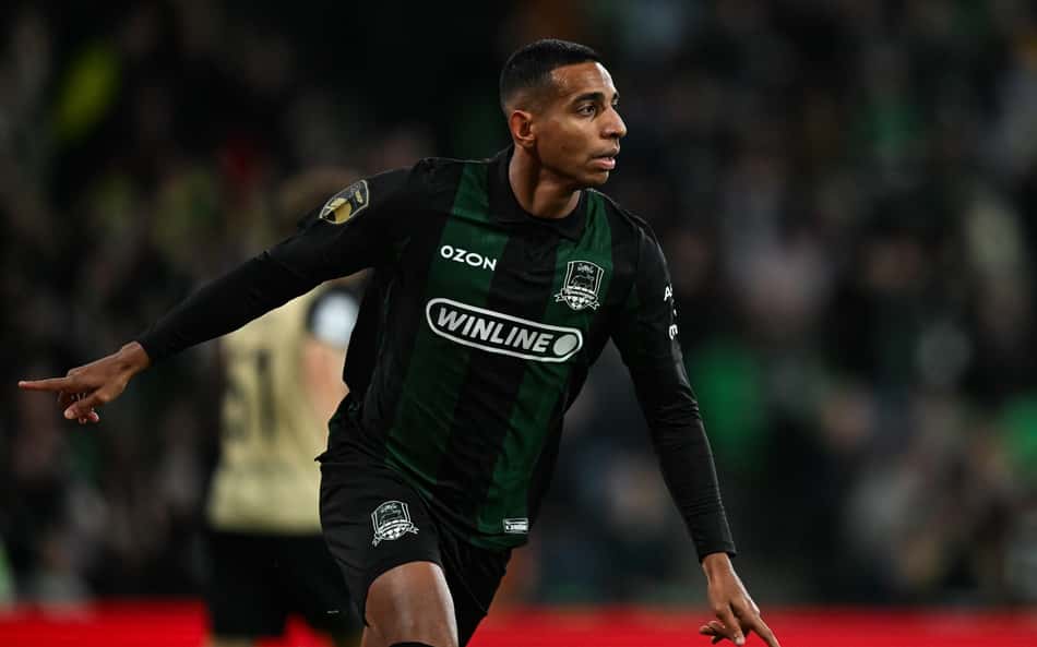 Ex-Botafogo, Victor Sá marca gol da vitória e Krasnodar assume a liderança
