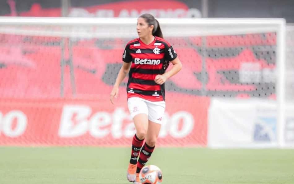 Antes de clássico com o Vasco, Flávia Mota projeta semifinal do Flamengo pelo Carioca