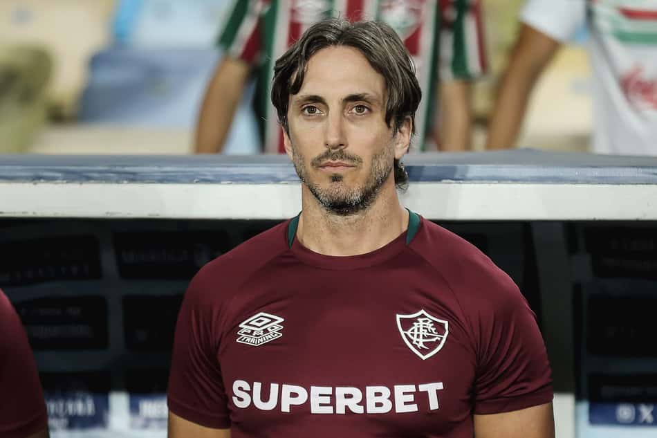 Zubeldía está invicto no Maracanã com o Fluminense (Foto: Lucas Merçon/FFC)