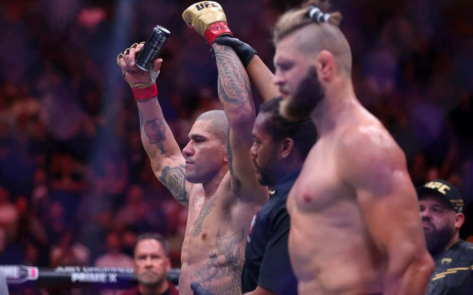 Alex PoaAlex Poatan vence Jiri Prochazka no UFC 303 e conquista cinturão (Foto: Ian Maule/AFP)tan - UFC 303