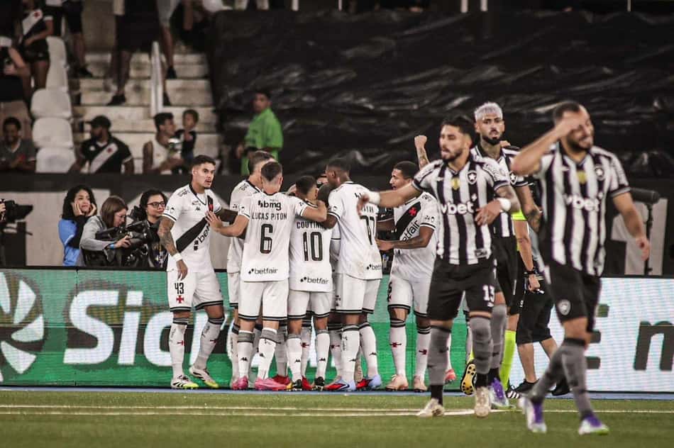 Botafogo foi eliminado da Copa do Brasil pelo Vasco em 2025 (Foto: Thiego Mattos/Pera Photo Press/Gazeta Press)