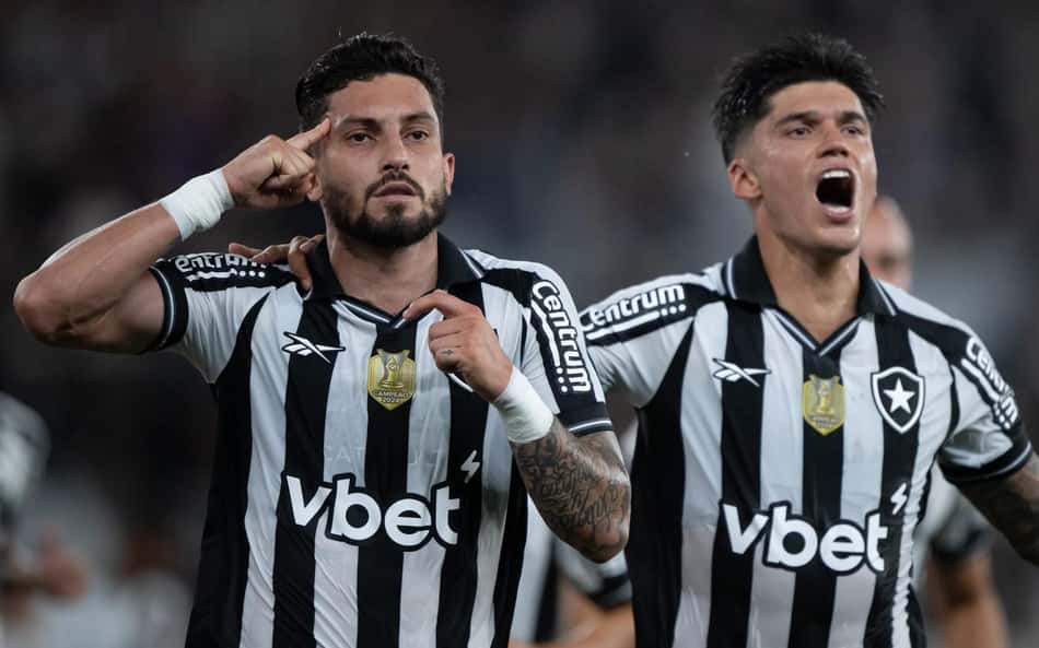 Melhores momentos: Botafogo domina o clássico e atropela o Vasco no Nilton Santos