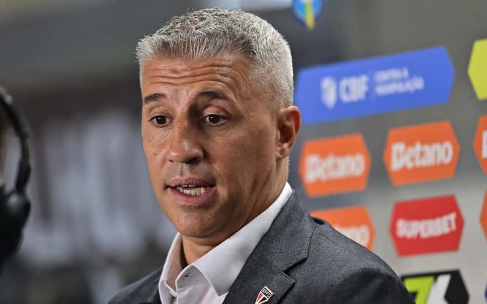 Crespo não sabe explicar 'oscilação' do São Paulo e garante lutar até fim pela Libertadores