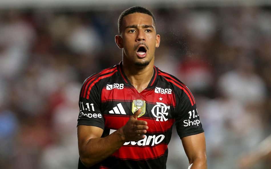 Samuel Lino lamenta expulsão de Plata, mas ressalta ponto conquistado pelo Flamengo