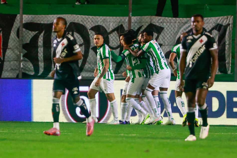 Vasco x Juventude