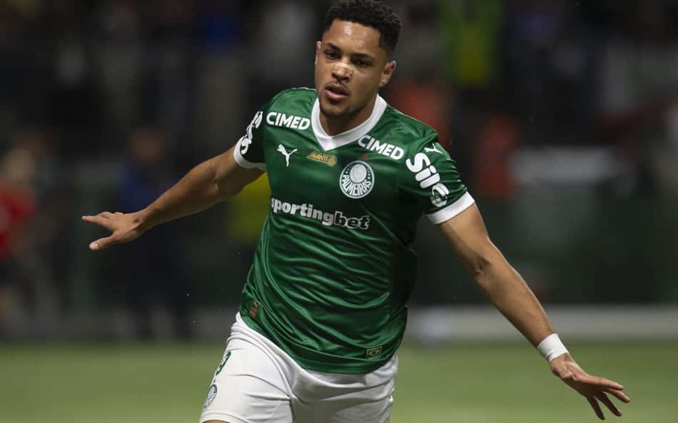 Vitor Roque, centroavante do Palmeiras