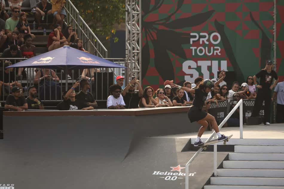 RIO DE JANEIRO (RJ), 14/11/2025 - SKATE / STU / PRO TOUR - PRO TOUR STU RIO, terceira etapa da temporada 2025. Evento realizado na Praca do O, na Barra da Tijuca, nesta sexta-feira (14). Atleta Rayssa Leal em atividade. (Foto: RENAN AREIAS/Agencia Enquadrar/Gazeta Press)