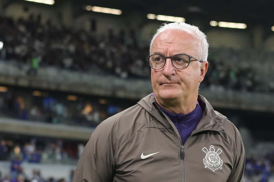 Técnico Dorival Júnior, do Corinthians (Foto: Gilson Lobo/ Agif/Gazeta Press)