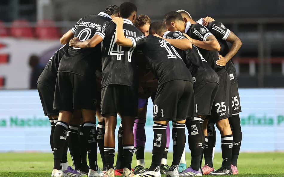 Torcedores apontam pior jogador em campo em Mirassol x Botafogo: 'Não dá'