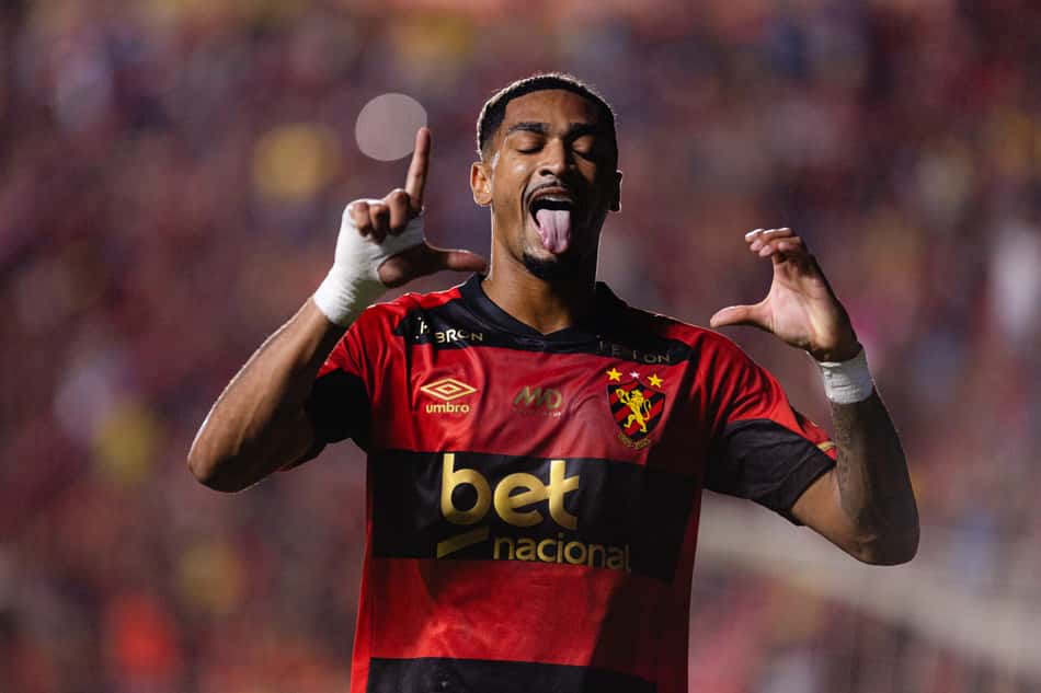 Derik Lacerda - Sport