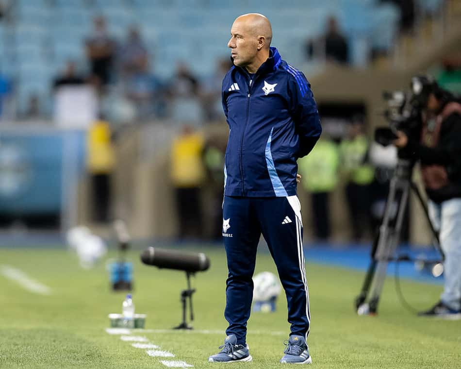 Técnico Leonardo Jardim, do Cruzeiro (Foto: Lucas Bubols/Cruzeiro)