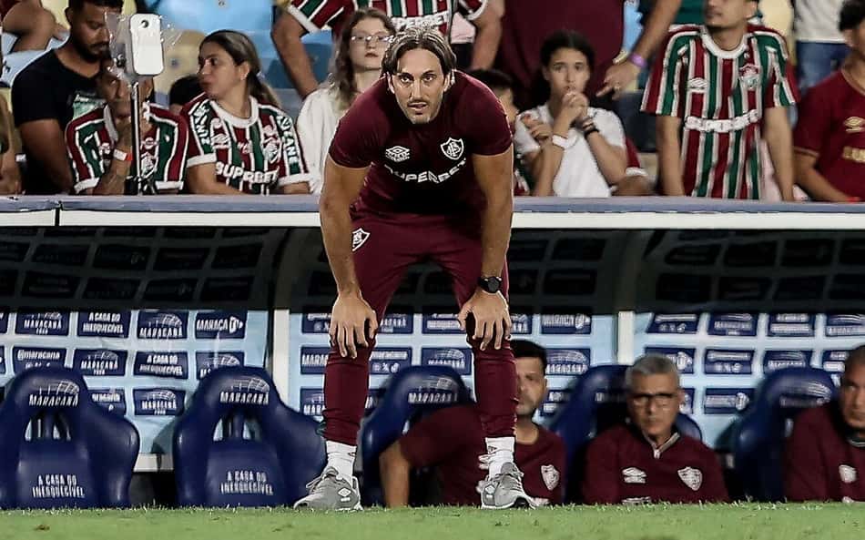 Zubeldía em Fluminense x Mirassol (Foto: Marcelo Gonçalves/ Fluminense FC)