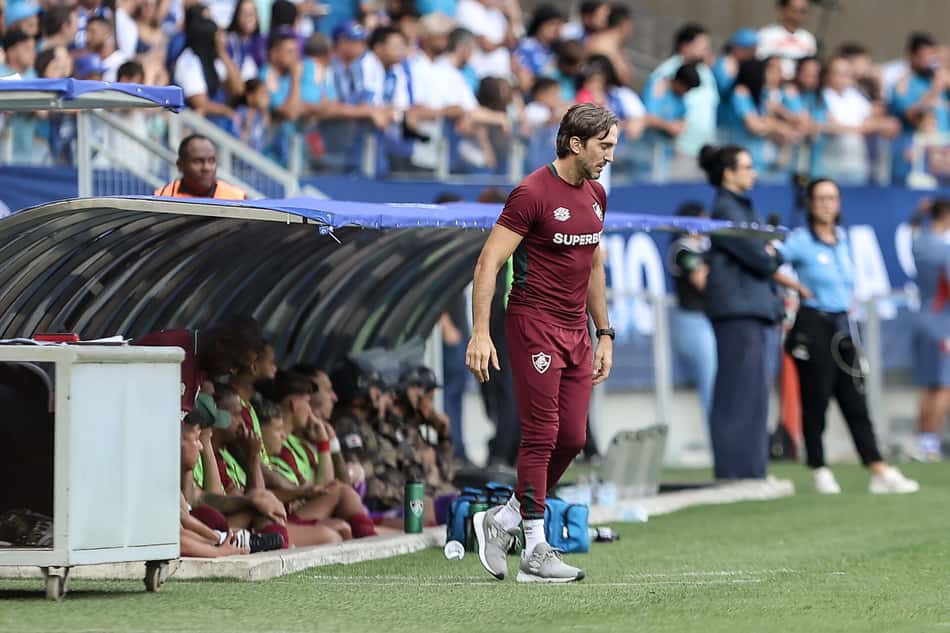 Zubeldía em Cruzeiro x Fluminense no Mineirão (FOTO: LUCAS MERÇON / FLUMINENSE F.C.)