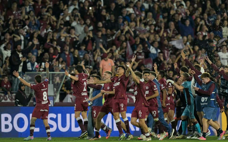 Lanús, adversário do Atlético-MG na final da Sula só perdeu um dos últimos 13 jogos