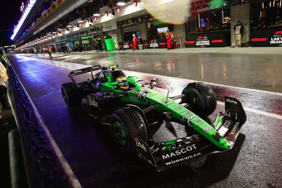 Gabriel Bortoleto na classificação do GP de Las Vegas de F1 (Foto: Cristobal Herrera-Ulashkevich / Pool / AFP