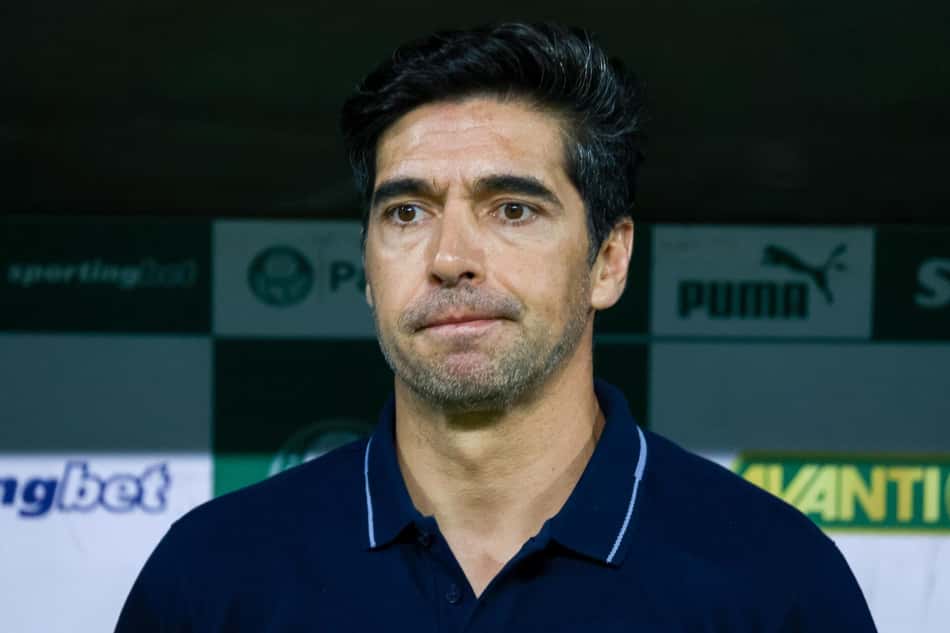 Abel Ferreira , Tecnico do Palmeiras, durante partida Palmeiras x Cruzeiro, valida pela trigésima rodada do Campeonato Brasileiro
