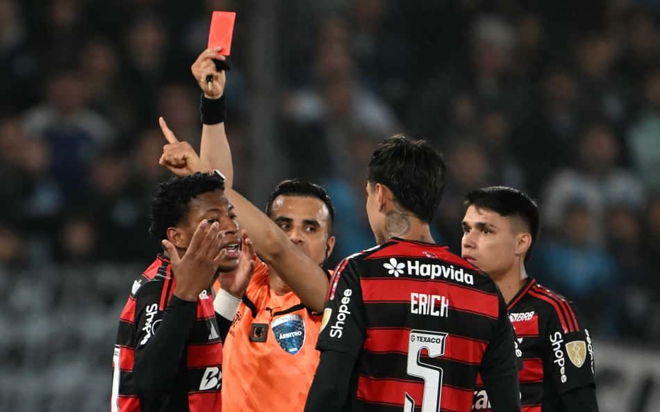 Lúcio de Castro: Plata, os abutres, o jornalismo-manja e a iminência de uma tragédia