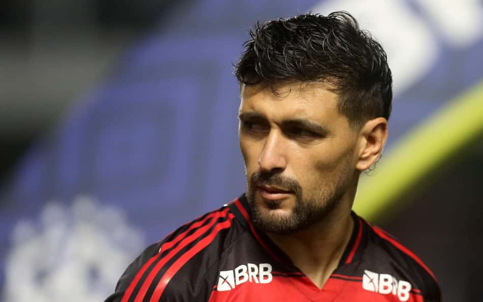 Arrascaeta, do Flamengo, bate Cano e Suárez e mira recorde de Gabigol