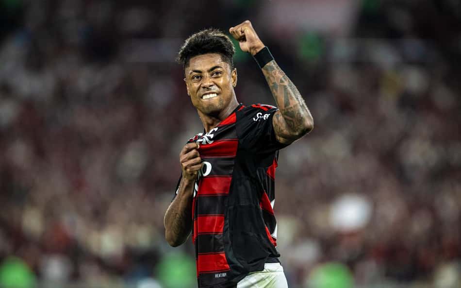 Herói da Libertadores, igualar ídolos e fim de tabu: o que está em jogo para Bruno Henrique na final