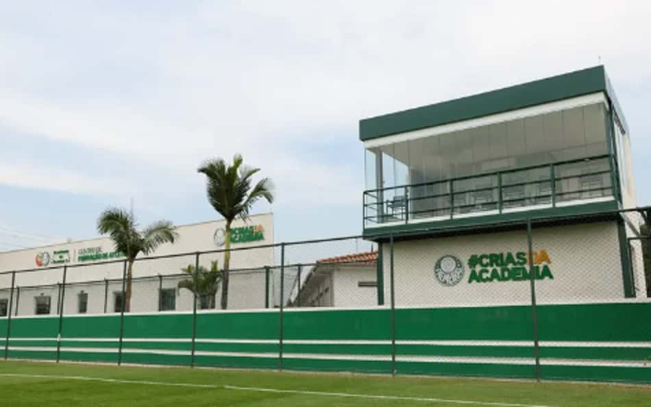 Palmeiras se pronuncia sobre possível demolição do CT da base: 'Medida desproporcional e extrema'