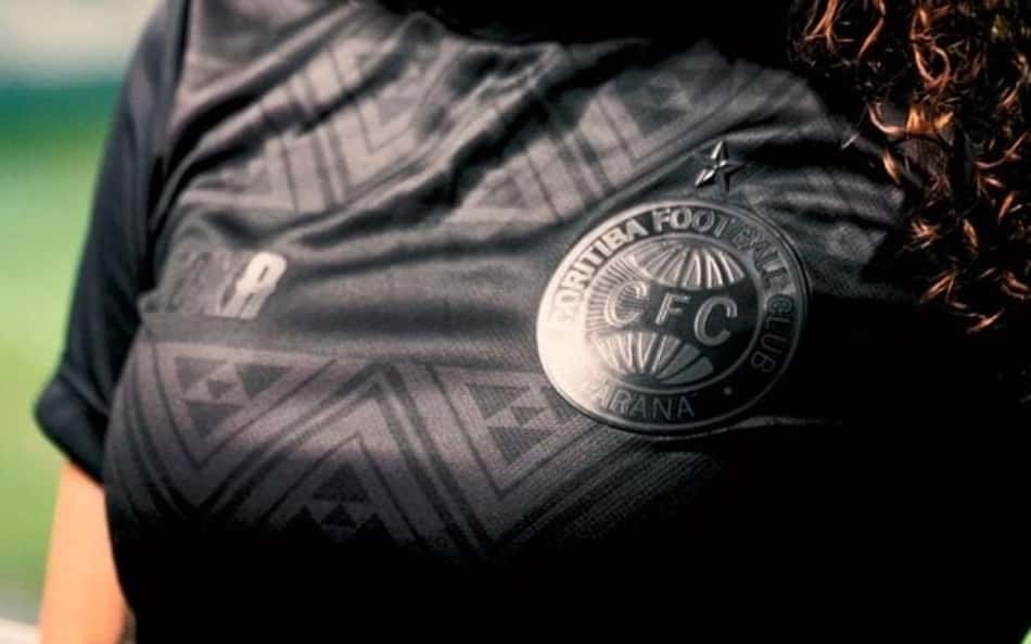 Coritiba lança camisa da Consciência Negra; veja fotos