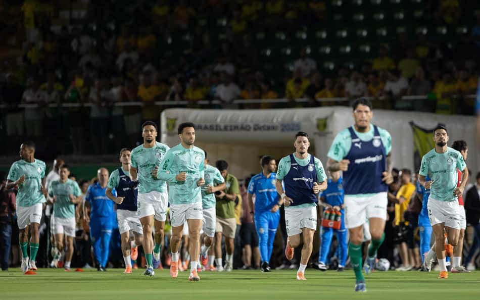 Torcedores não perdoam titular do Palmeiras em derrota para Mirassol: 'Pior ano'