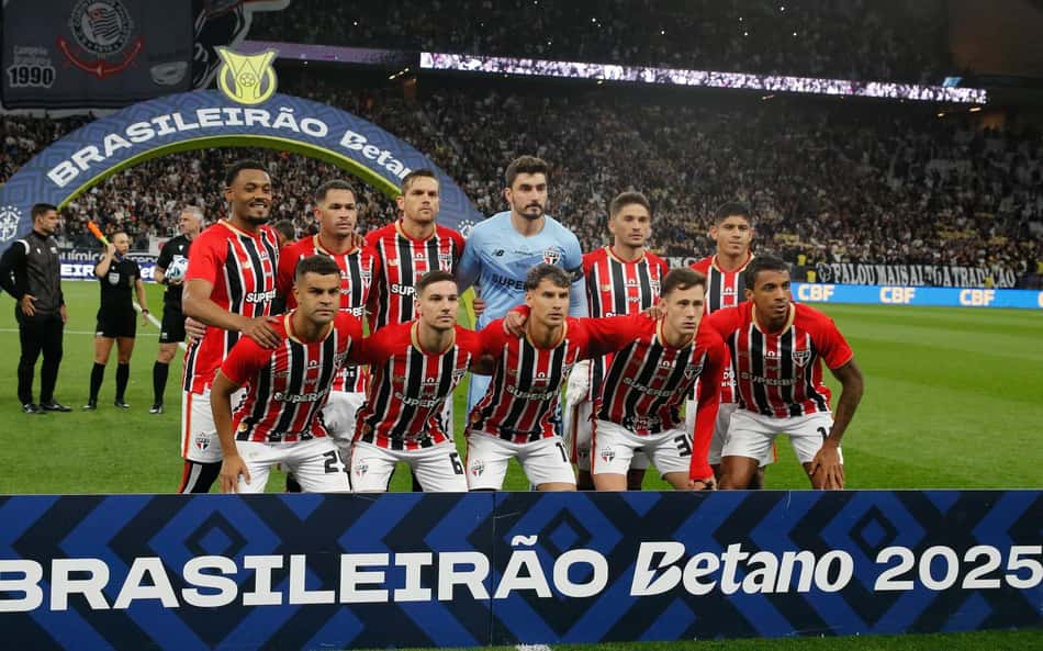 Torcedores do São Paulo não perdoam titular após derrota: 'Não dá mais'