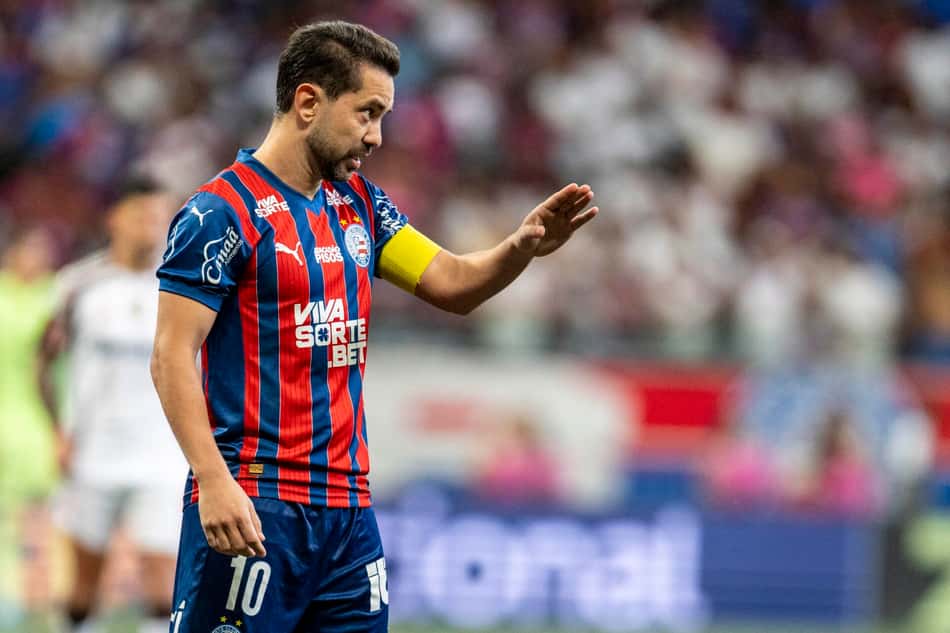 Everton Ribeiro em Bahia x Flamengo